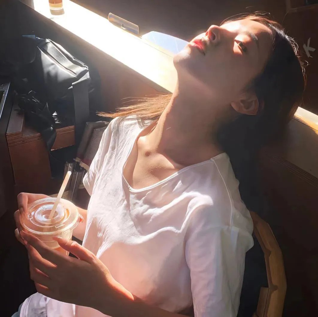 银之守墓人第一季